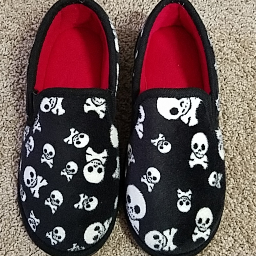 Bundle Two Pairs Slippers - Picture 6 of 8